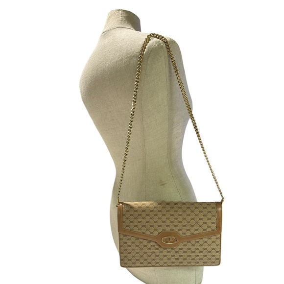 RARE Genuine Vintage GUCCI GG Logo Chain Shoulder Bag Clutch Bag Purse - Picture 2 of 16